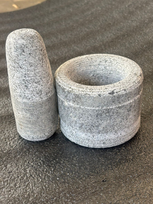 Karungal Mortal and Pestle