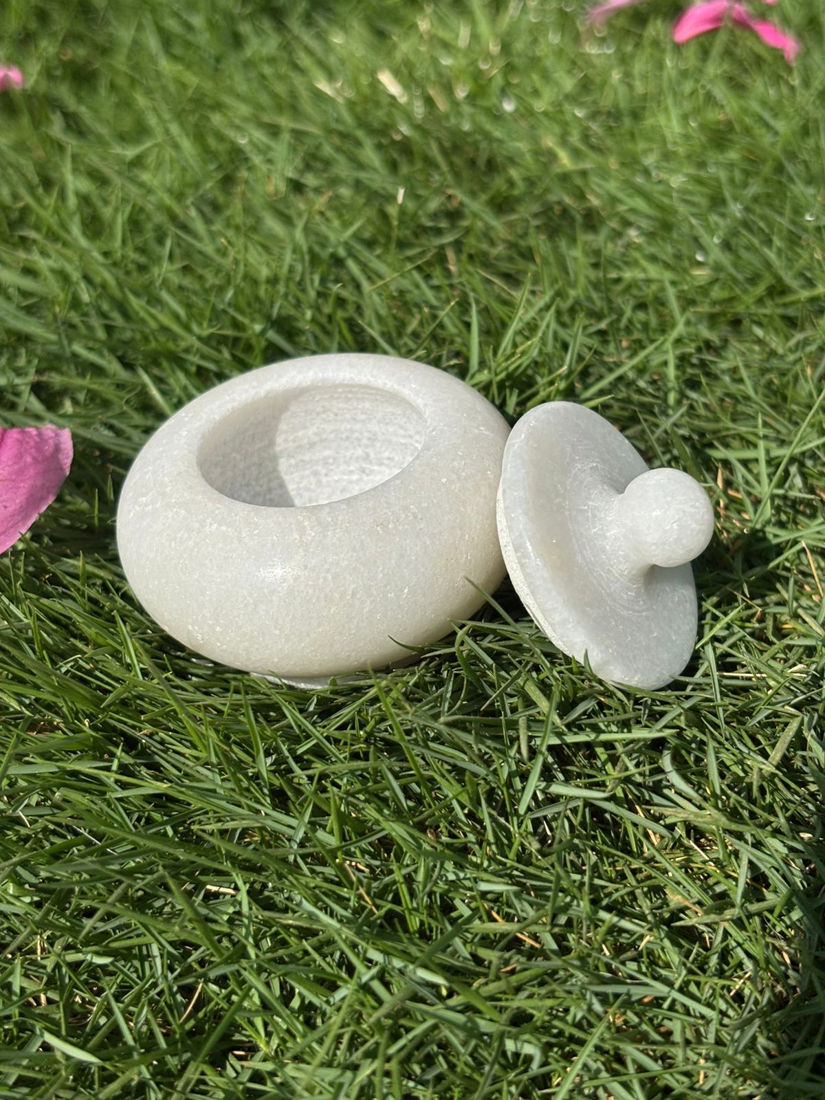 Kumkumam Chimili
